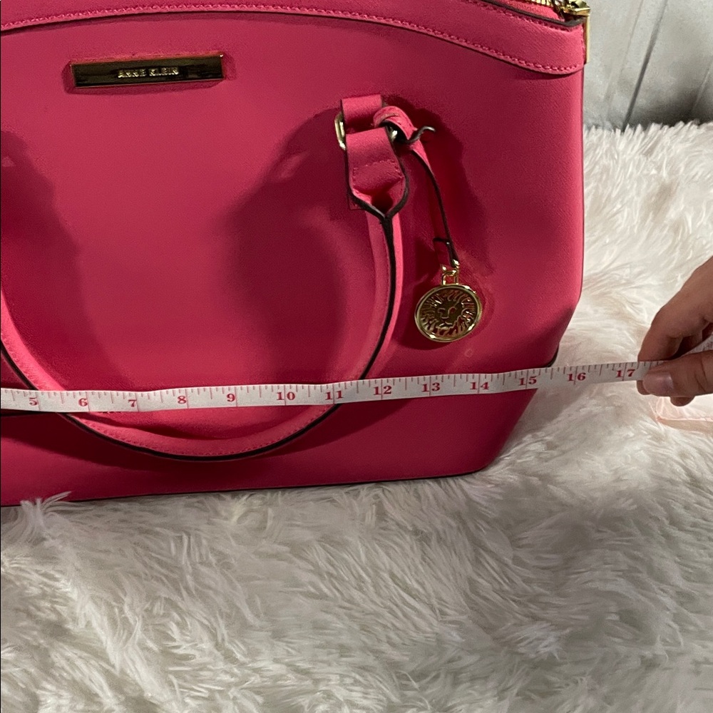 Pink Designer Women's Handbag - Picture 6 of 9